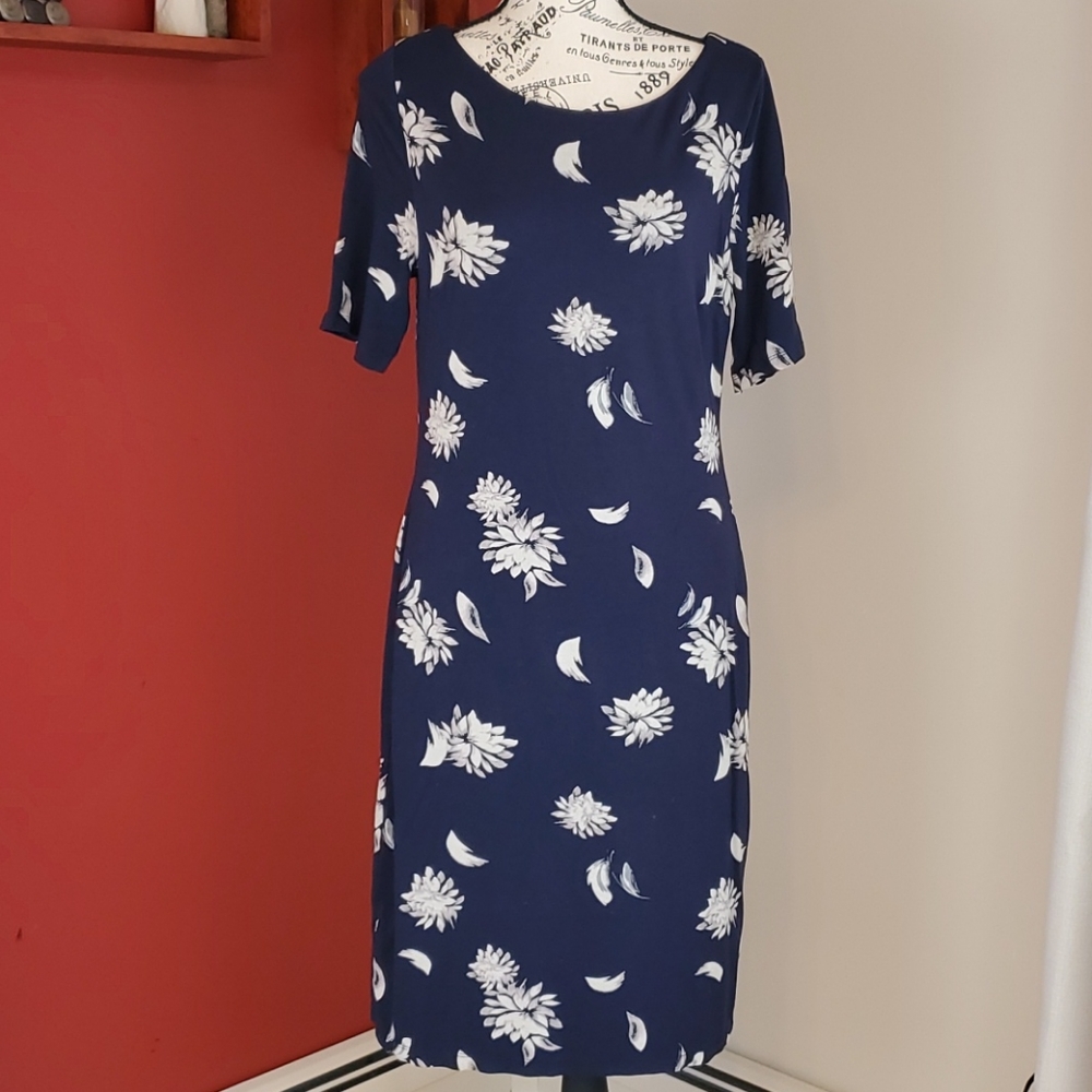 Simply Styled Navy Fully Lined Floral Midi Dress, Medium